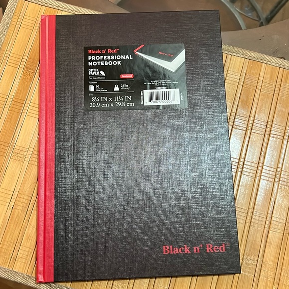 BLACK N’ RED PROFESSIONAL NOTEBOOK BUNDLE - Picture 1 of 2